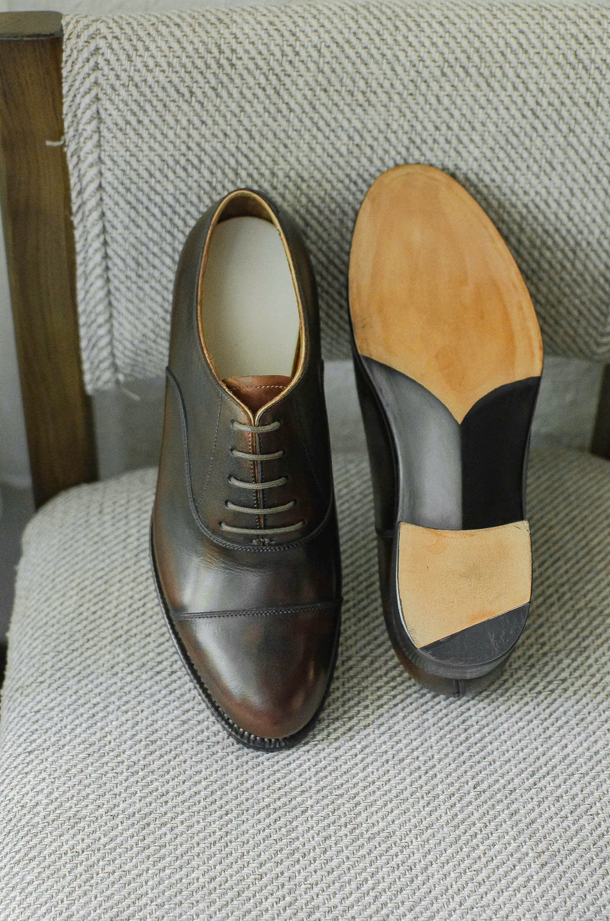 Giày Oxford Captoe